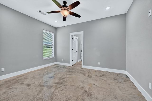1513 S 7th Avenue, Denison, TX 75021