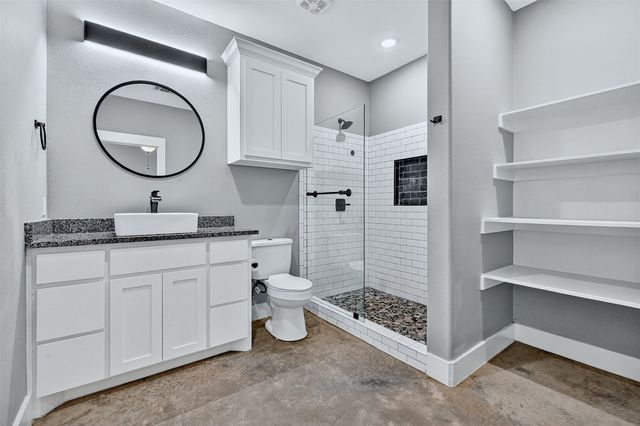 1513 S 7th Avenue, Denison, TX 75021