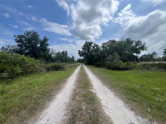 10780 STATE ROAD 60 E, Lake Wales, FL 33898