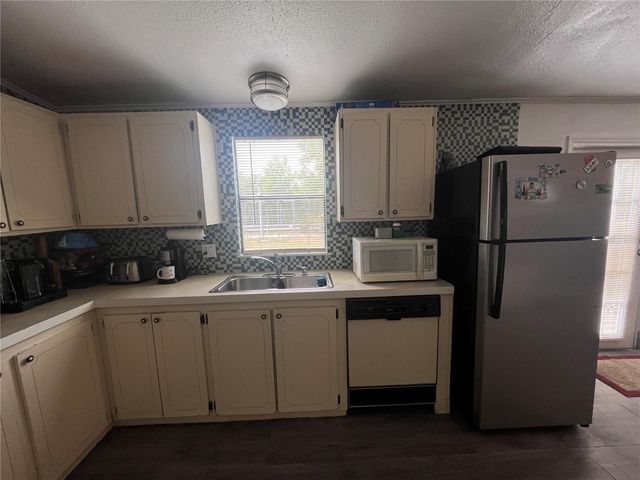 10780 STATE ROAD 60 E, Lake Wales, FL 33898