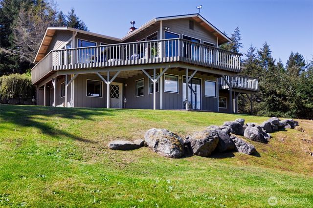 222 Oak Hill Drive, Friday Harbor, WA 98250