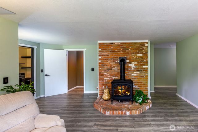 222 Oak Hill Drive, Friday Harbor, WA 98250