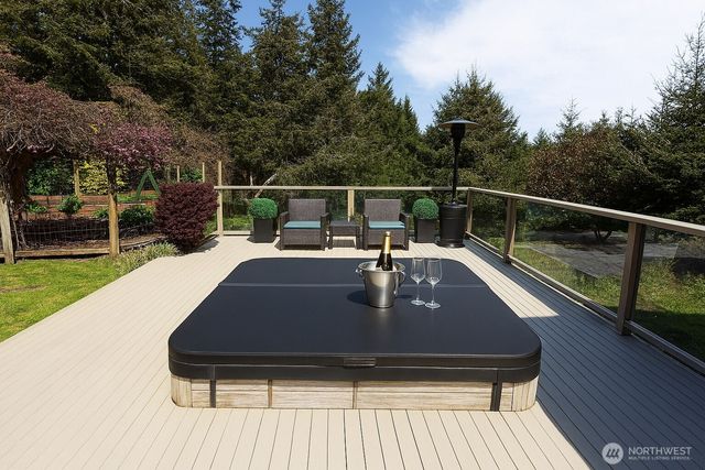 222 Oak Hill Drive, Friday Harbor, WA 98250