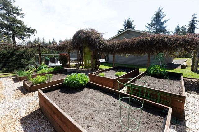 222 Oak Hill Drive, Friday Harbor, WA 98250