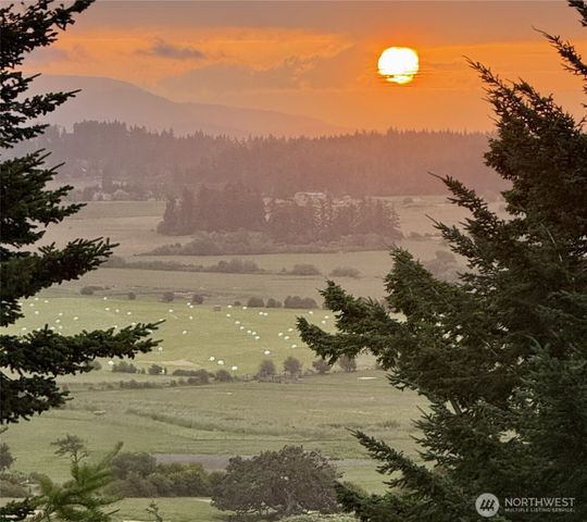 222 Oak Hill Drive, Friday Harbor, WA 98250