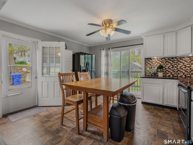 21 Whittle Street, Groton, CT 06355