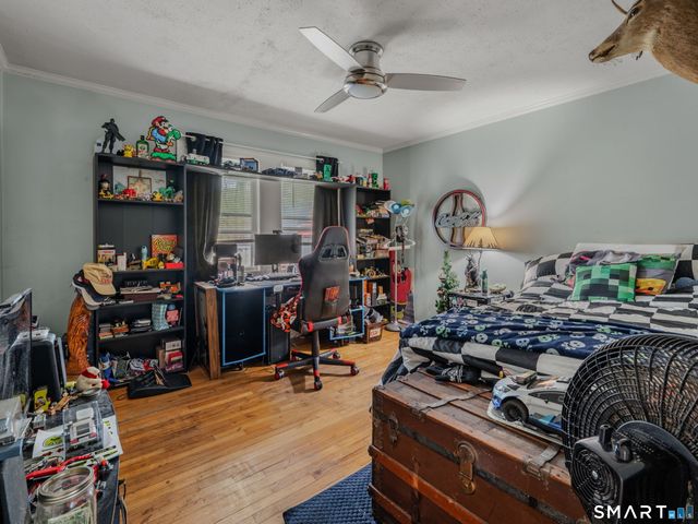21 Whittle Street, Groton, CT 06355