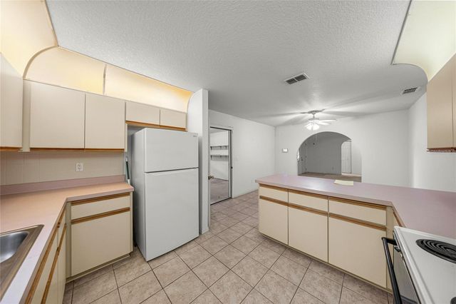 5900 SW 111TH PLACE ROAD, Ocala, FL 34476