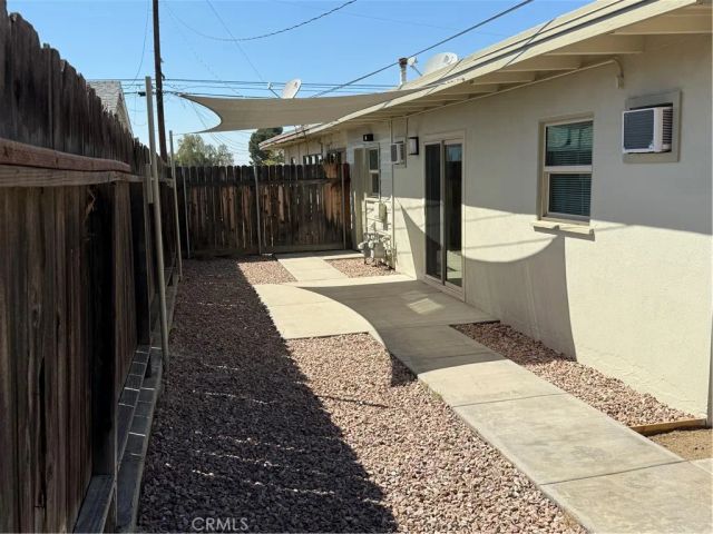 1342 Opal, Mentone, CA 92359
