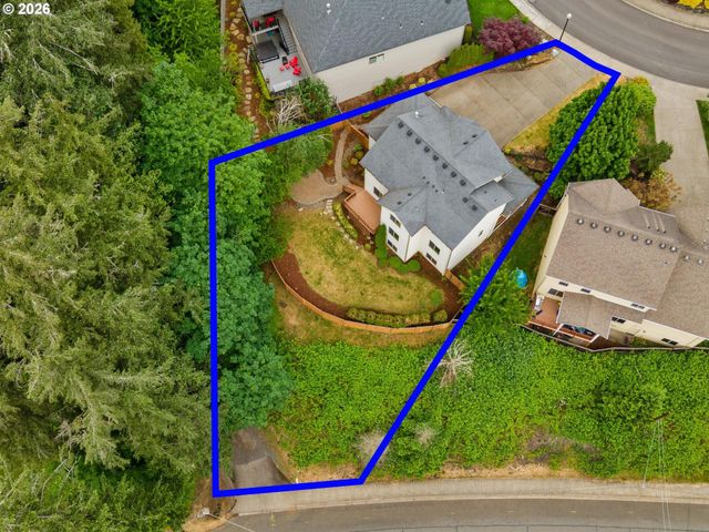 860 N P St, Washougal, WA 98671