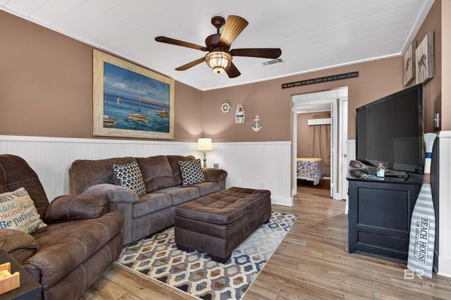1125 W Beach Boulevard 201, Gulf Shores, AL 36542