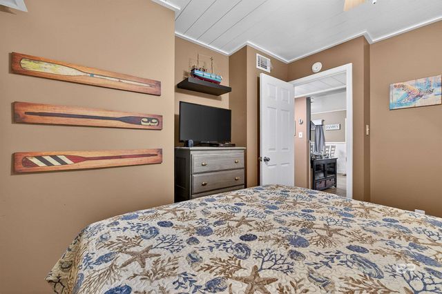 1125 W Beach Boulevard 201, Gulf Shores, AL 36542