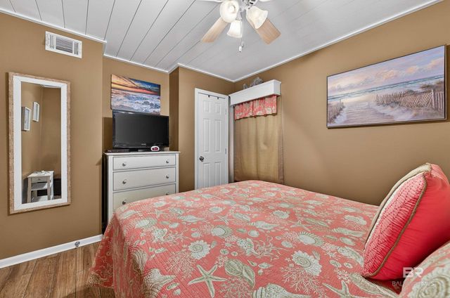 1125 W Beach Boulevard 201, Gulf Shores, AL 36542