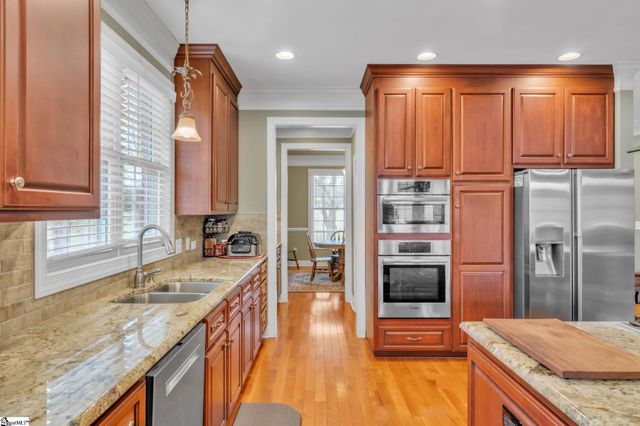 706 Strawhorne Road, Due West, SC 29639