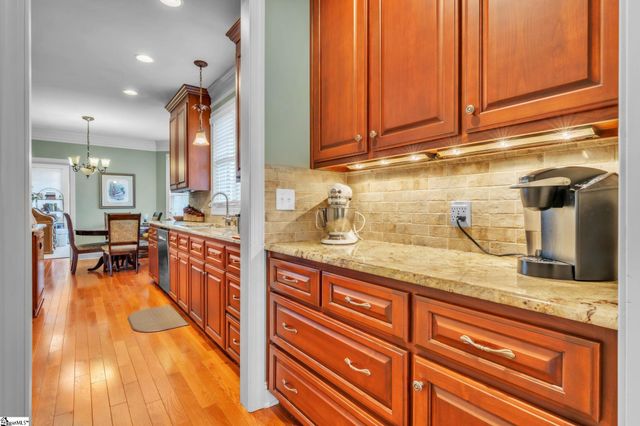 706 Strawhorne Road, Due West, SC 29639