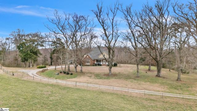 706 Strawhorne Road, Due West, SC 29639