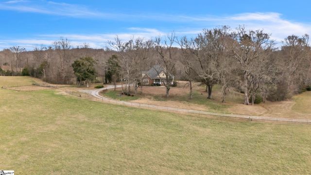 706 Strawhorne Road, Due West, SC 29639