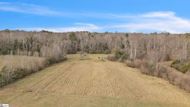 706 Strawhorne Road, Due West, SC 29639