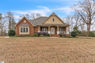 706 Strawhorne Road, Due West, SC 29639