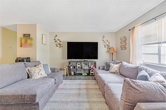 951 & 953 BEAU COURT, Orange City, FL 32763
