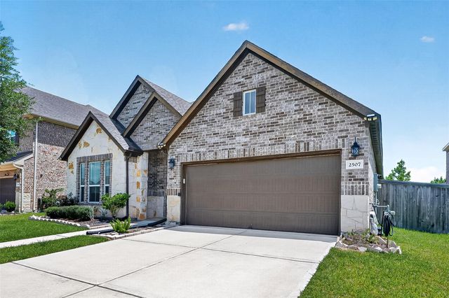 2507 Hatton Terrace Lane, Pearland, TX 77089
