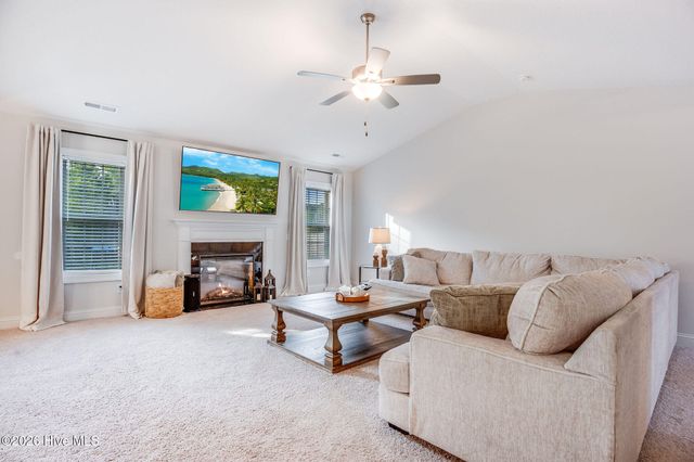 523 Indigo Johnston Drive, Jacksonville, NC 28546