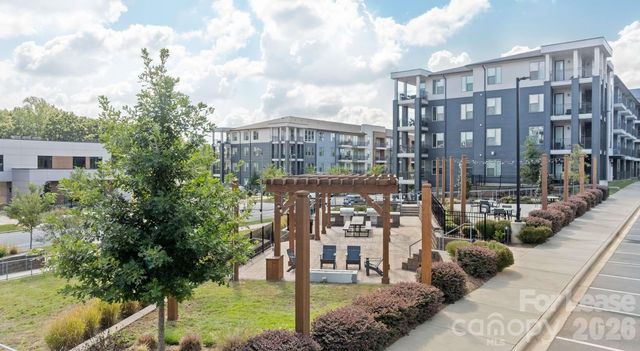305 Prine Place B6, Charlotte, NC 28213