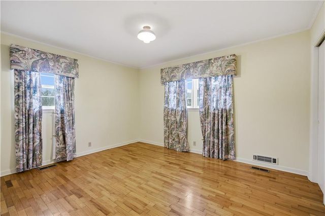 111 Mckenzie Street, Adairsville, GA 30103