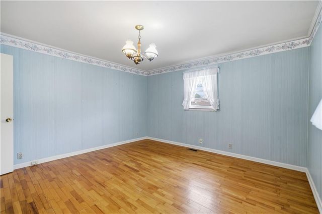 111 Mckenzie Street, Adairsville, GA 30103