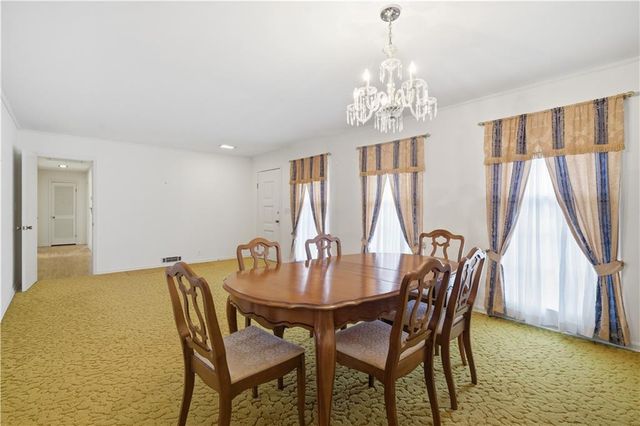 111 Mckenzie Street, Adairsville, GA 30103