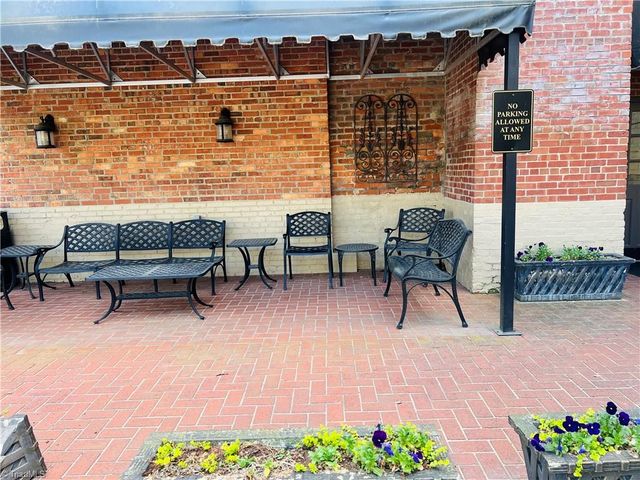 165 Virginia Street 309, Mount Airy, NC 27030