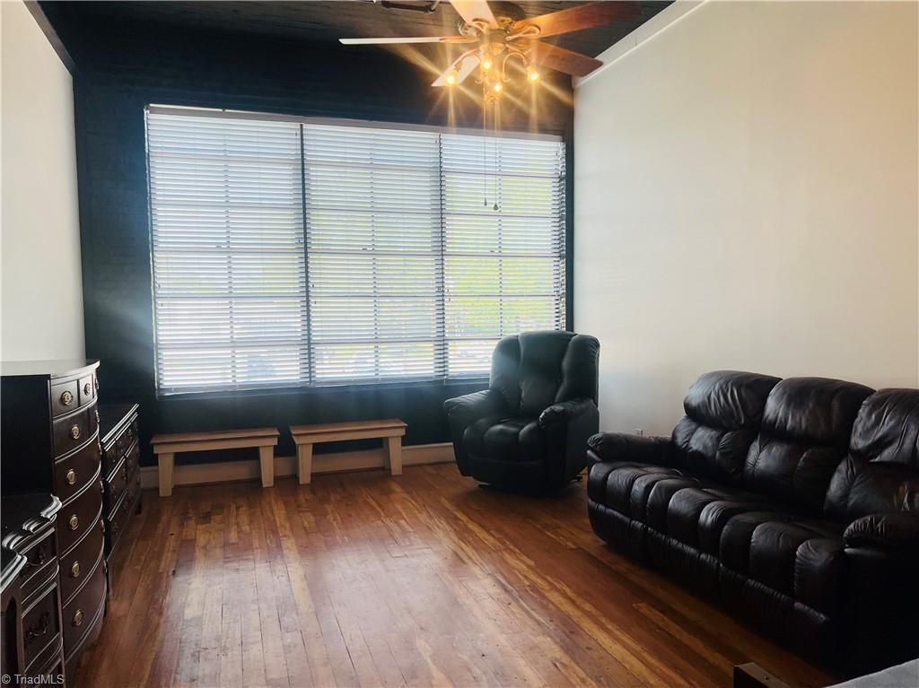 165 Virginia Street 309, Mount Airy, NC 27030