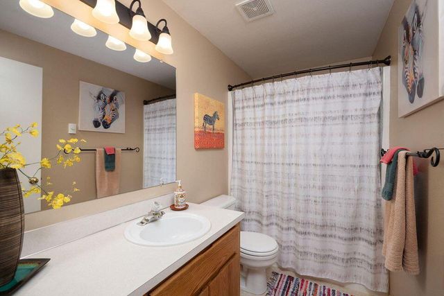 56675 Stellar Drive, Bend, OR 97707