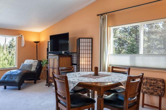 56675 Stellar Drive, Bend, OR 97707