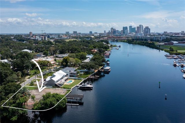 2414 N RIVERSIDE DRIVE, Tampa, FL 33602