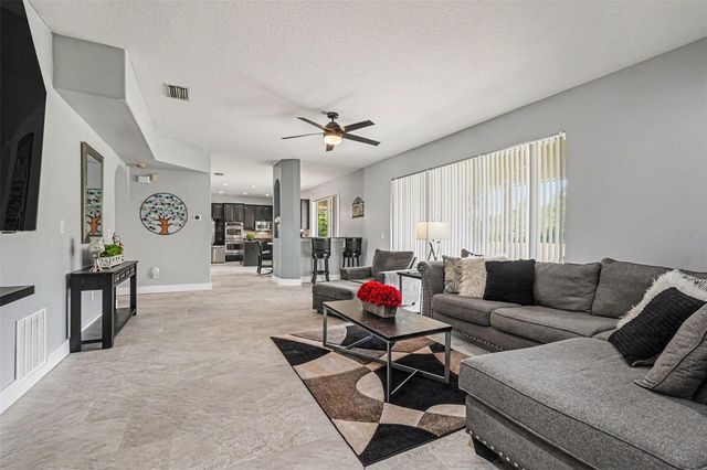 12915 CARLINGTON LN, Riverview, FL 33579