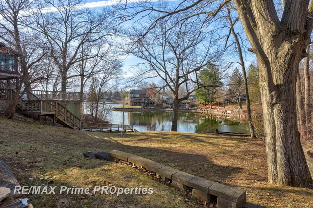 3149 Bluff Drive, Millington, MI 48746