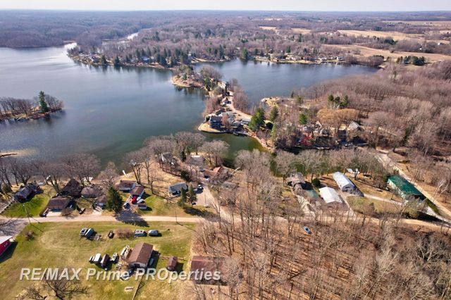 3149 Bluff Drive, Millington, MI 48746