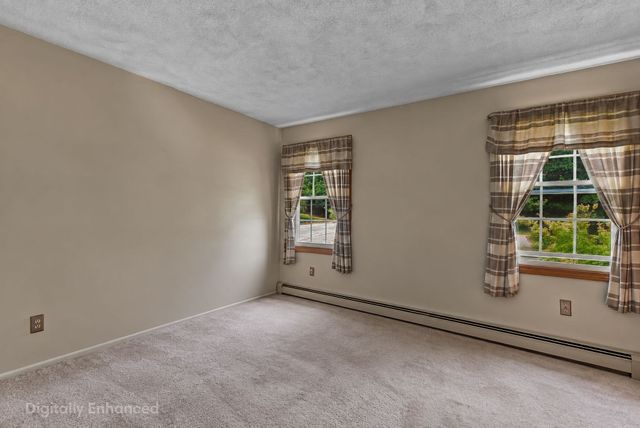 7 Doucette Dr, Marlborough, MA 01752
