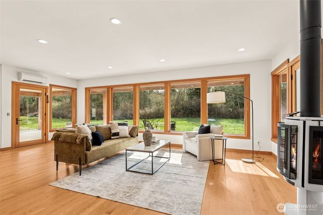 5233 Pheasant Run Lane, Anacortes, WA 98221