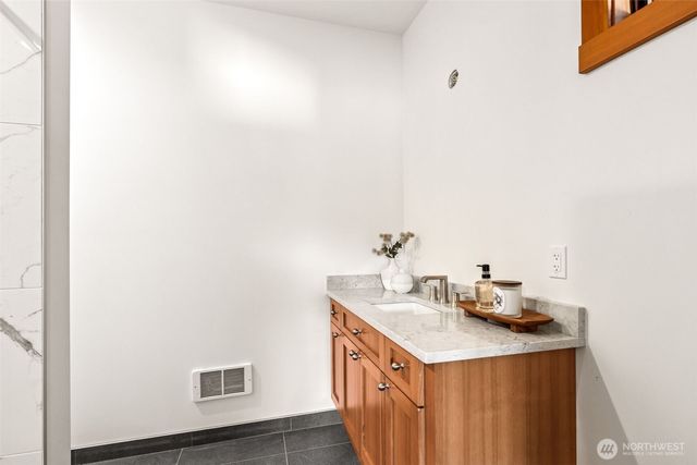 5233 Pheasant Run Lane, Anacortes, WA 98221