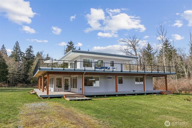 5233 Pheasant Run Lane, Anacortes, WA 98221