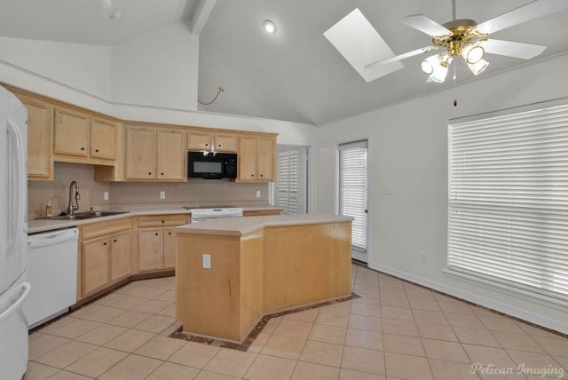 526 Red Baron Drive, Shreveport, LA 71115