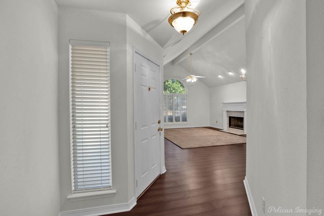 526 Red Baron Drive, Shreveport, LA 71115