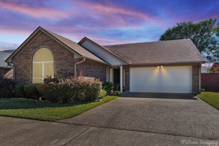 526 Red Baron Drive, Shreveport, LA 71115