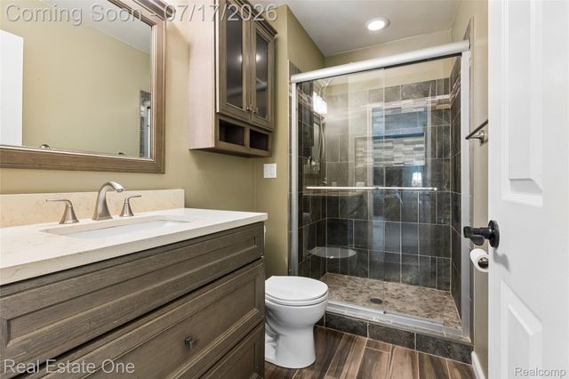 763 Whitney Drive, Rochester Hills, MI 48307