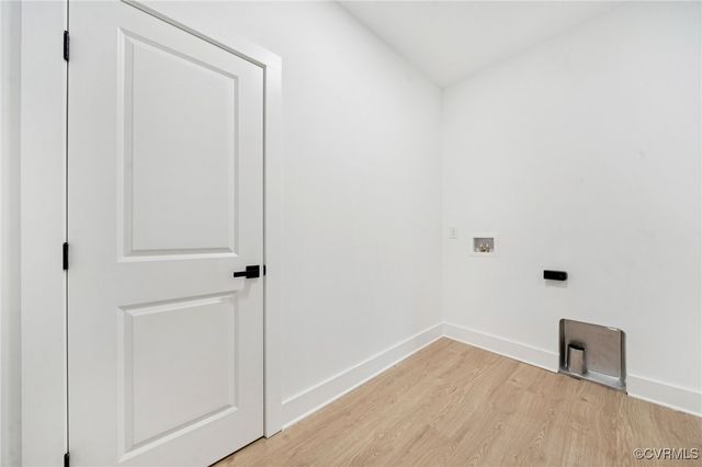 425 Palomino Dr, Louisa, VA 23093