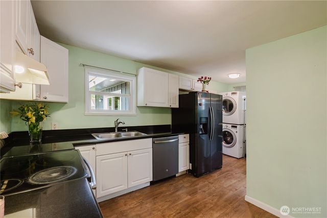 3415 9th Street, Bremerton, WA 98312
