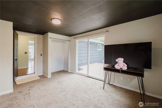 3415 9th Street, Bremerton, WA 98312
