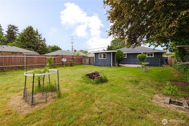 3415 9th Street, Bremerton, WA 98312